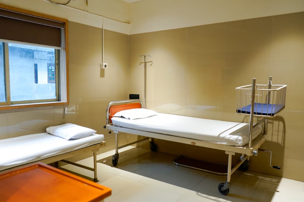 Maternity / Recovery Ward